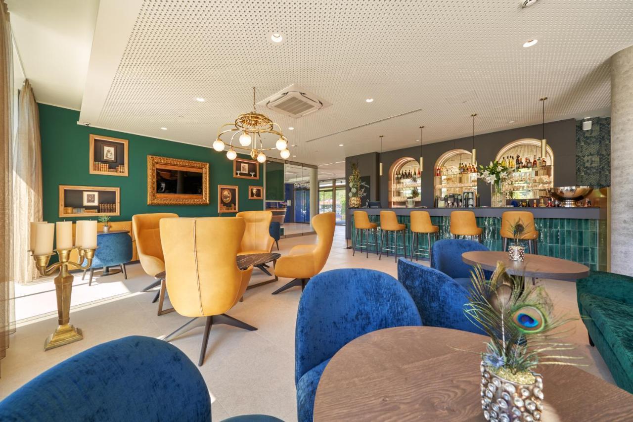 Karls Hotel 지그마링엔 외부 사진