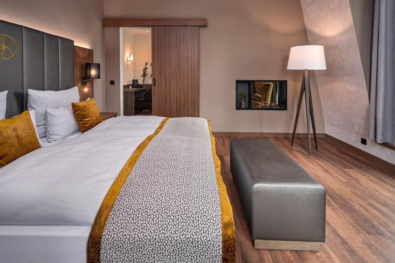 Karls Hotel 지그마링엔 외부 사진