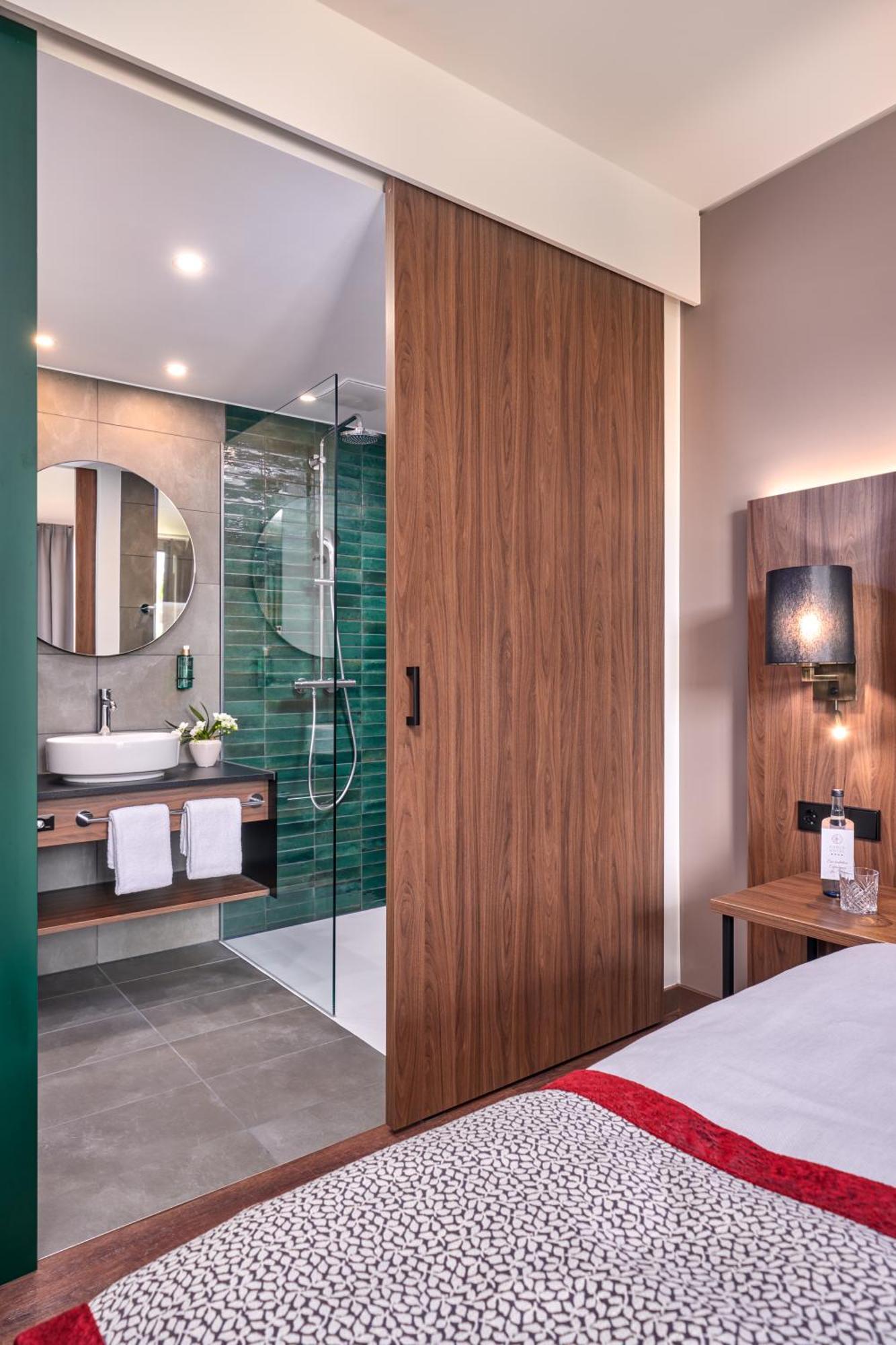 Karls Hotel 지그마링엔 외부 사진